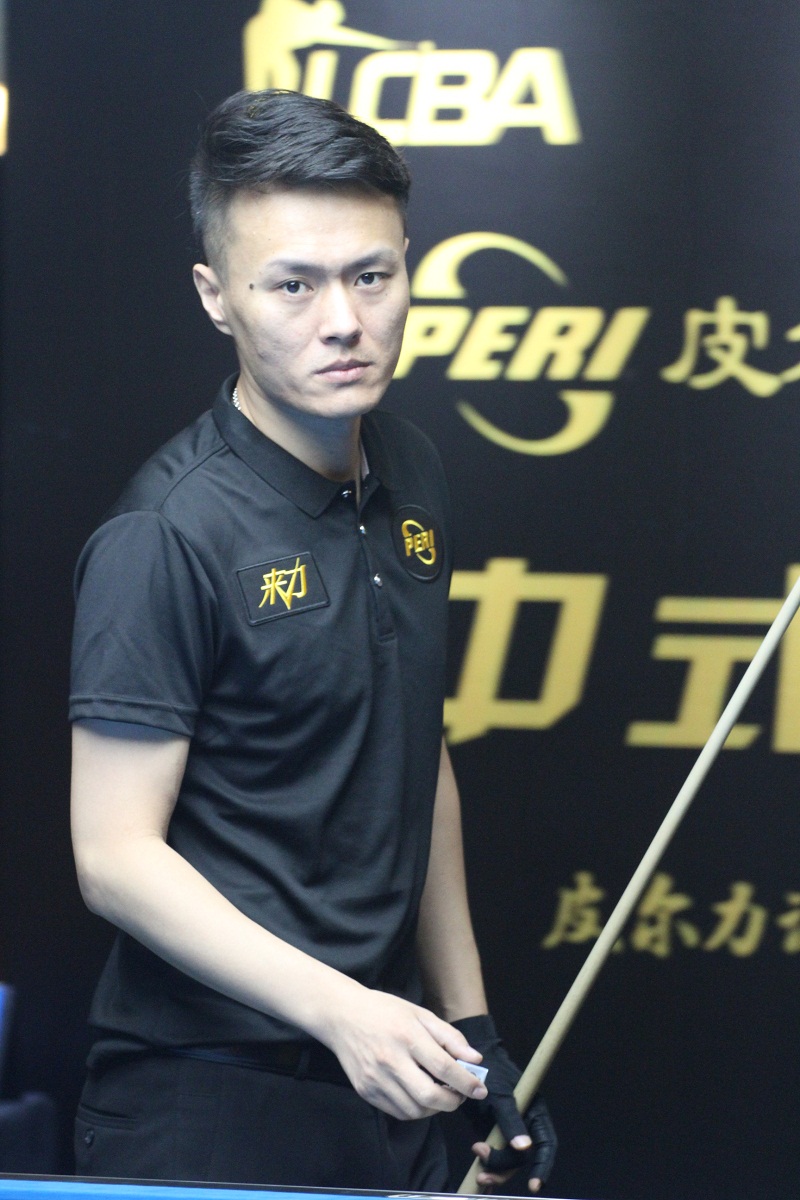 而勇士队坚 而勇士队坚