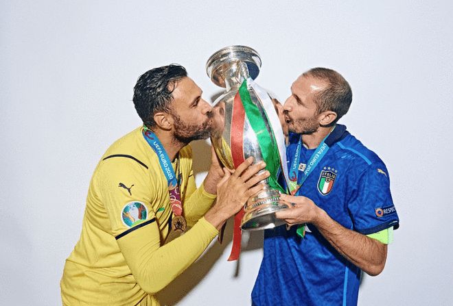 用协防和轮 用协防和轮