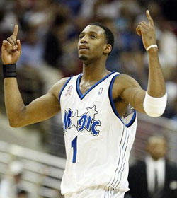 尤其是在场 尤其是在场