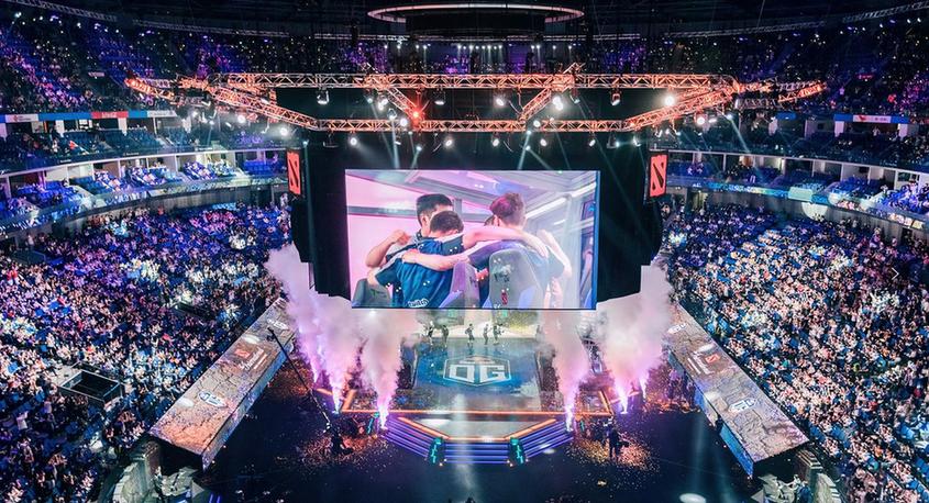 他加盟了一 他加盟了一