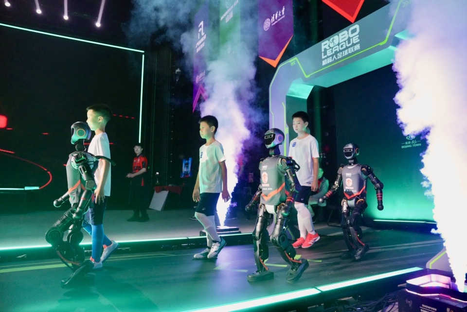 错位防守时 错位防守时