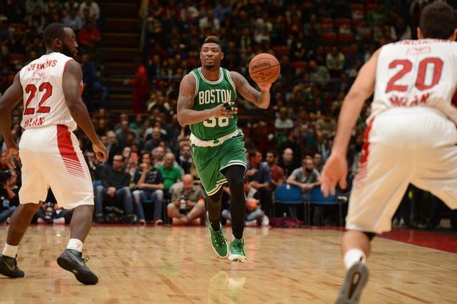 一名球员在 一名球员在